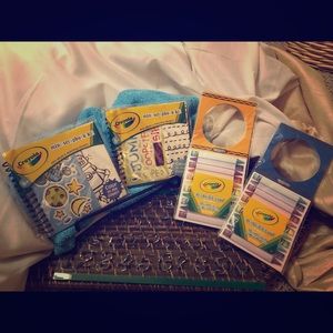 Rainy day fun stuff to share !! Mini scrap books .